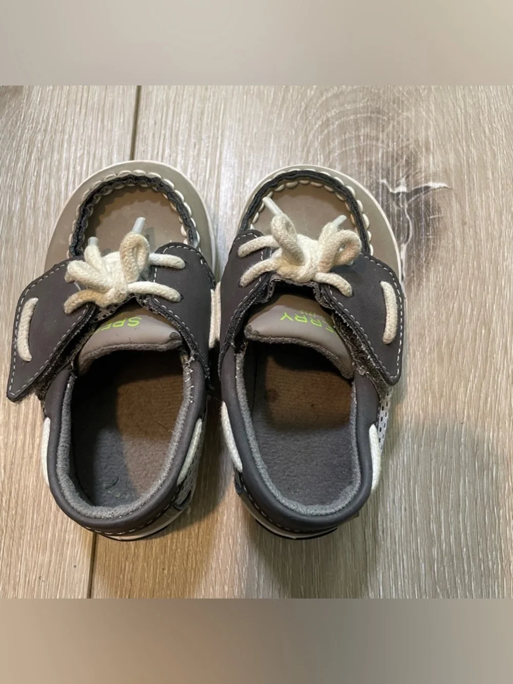 Sperry Kids Intrepid Crib Jr Boat Shoes - Size 4 - Classic‎ Nautical Style
